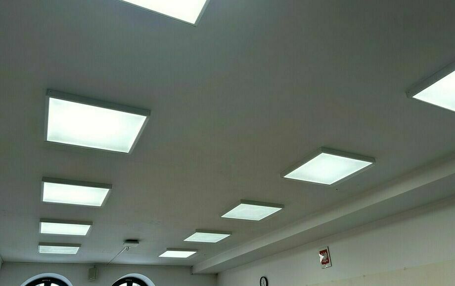 Zdjęcie do Modernizacja oświetlenia w szkołach powiatu