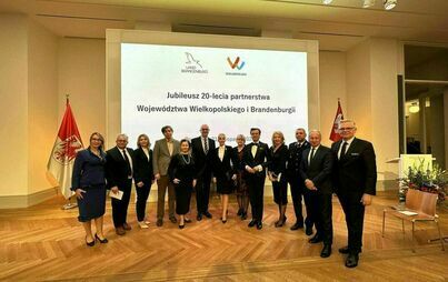 Zdjęcie do Powiat Gniezno na uroczystości z okazji 20-lecia partnerstwa Brandenburgii z Wielkopolską