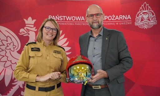Zdjęcie do Sto tysięcy złotych na sprzęt dla strażak&oacute;w